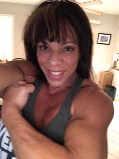 Sondra Faas taking a selfie