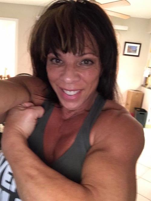 Sondra Faas taking a selfie