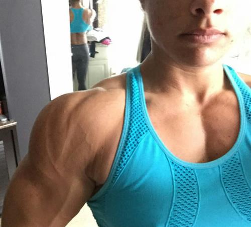 Jacquelyn Hickerson taking a selfie