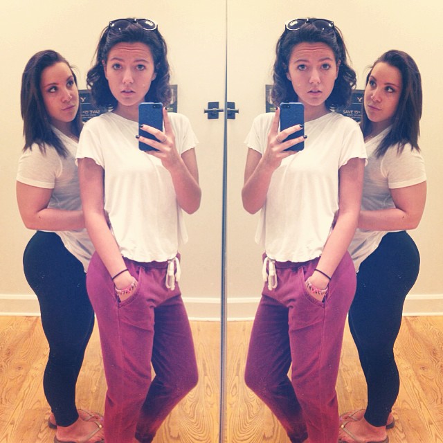 Chloe Sannito taking a selfie