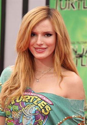 Bella Thorne at the Teenage Mutant Ninja Turtles L.A. premiere