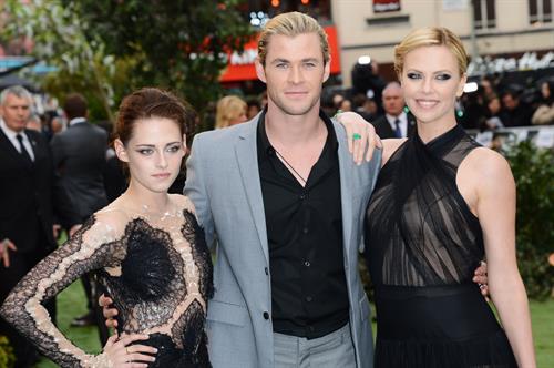 Charlize Theron and Kristen Stewart at the  Snow White And The Huntsman  World Premiere, May 14, 2012