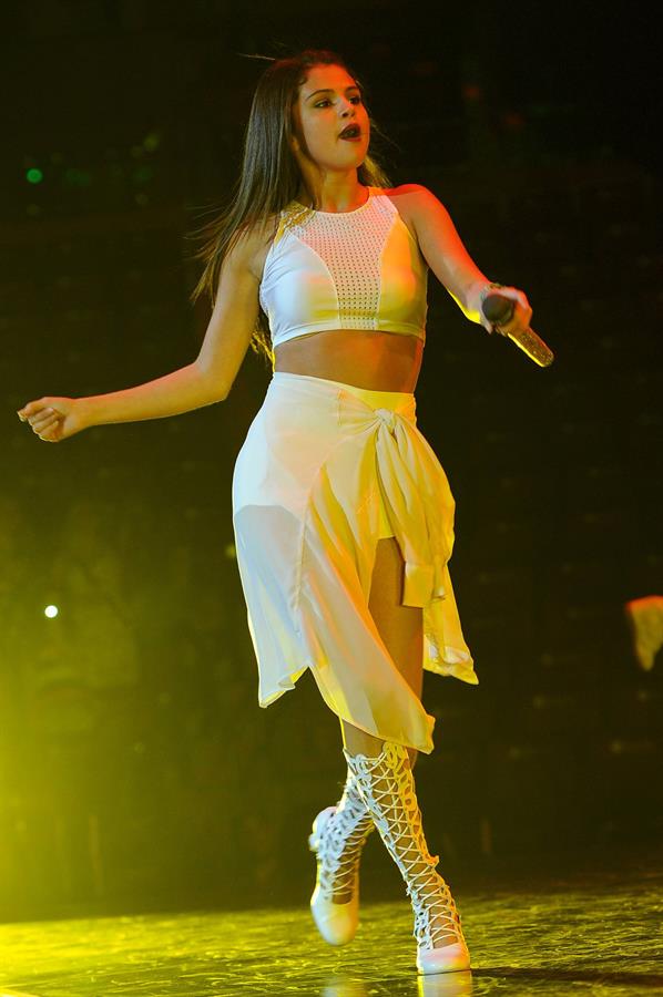 Selena Gomez on stage at the Stars Dance Tour in Milan 10/29/13  