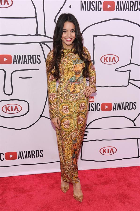 Vanessa Hudgens – YouTube Music Awards 11/3/13  