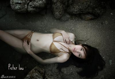 Zhou Wei Tong in a bikini