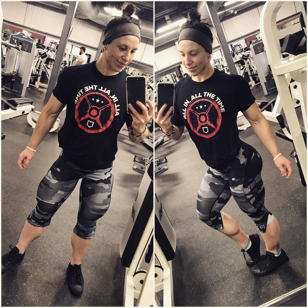 Chloe Sannito taking a selfie