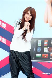 Rainie Yang