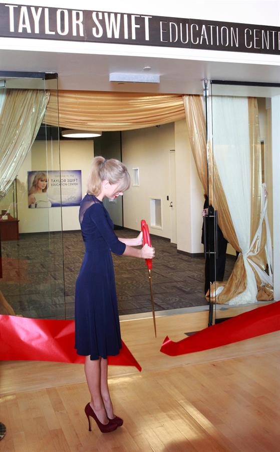 Taylor Swift Opening of the Taylor Swift Education Center in Nashville, October 12, 2013 
