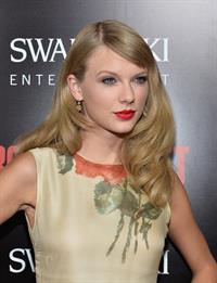 Taylor Swift -  Romeo & Juliet  LA Premiere 9/24/13  