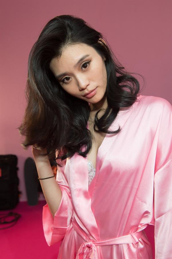 Ming Xi