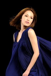 Elva Hsiao