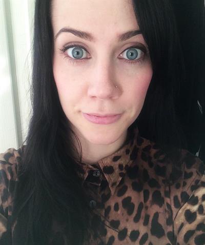 Roz Groenewoud taking a selfie