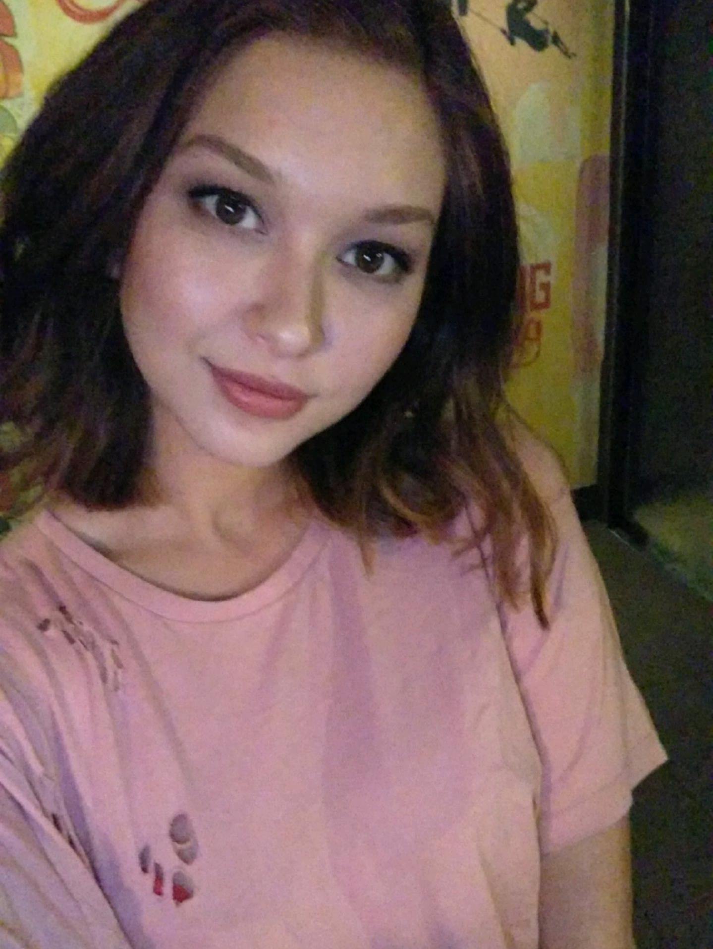 Jean Champion taking a selfie