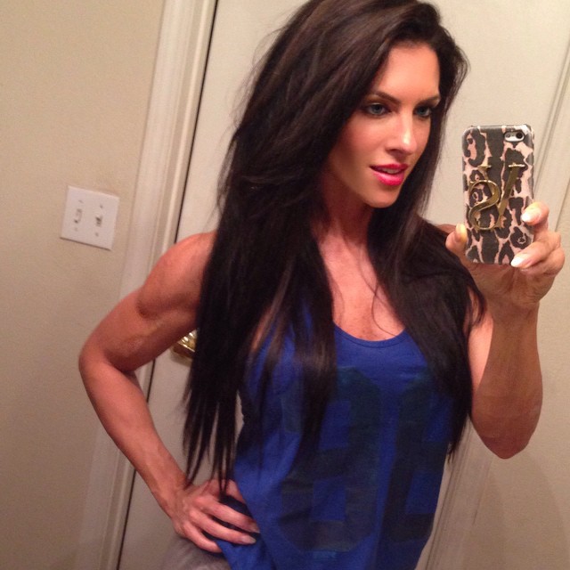 Amanda Latona Kuclo taking a selfie