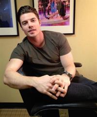 Josh Henderson