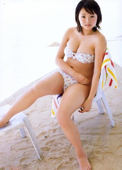 Ai Shinozaki in a bikini