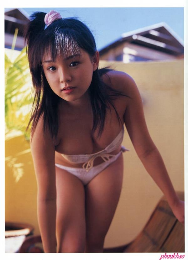 Ai Shinozaki in a bikini