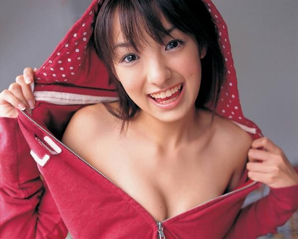 Akina Minami