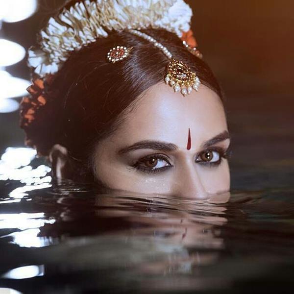 Manushi Chhillar