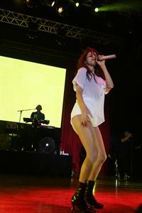 Selena Gomez –  Stars Dance  Milan performance 9/16/13  