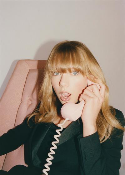 Taylor Swift 2013 Tung Walsh Photoshoot For Wonderland Journal 