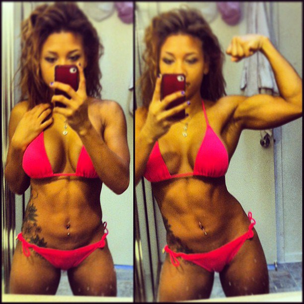 Nissan Nohea in a bikini taking a selfie