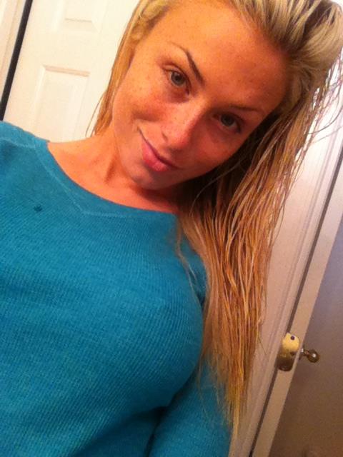 Dianna Dahlgren taking a selfie