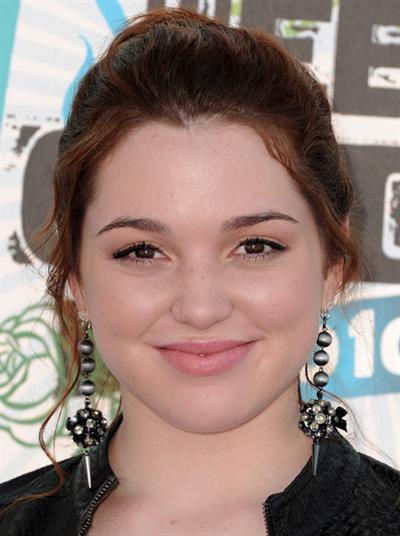 Jennifer Stone