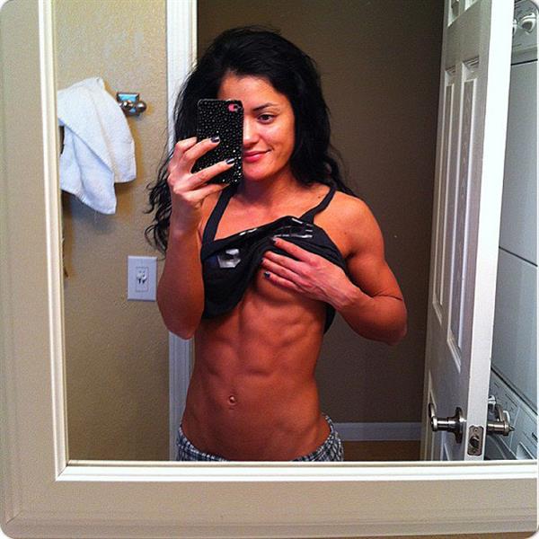 Jessica Arevalo taking a selfie
