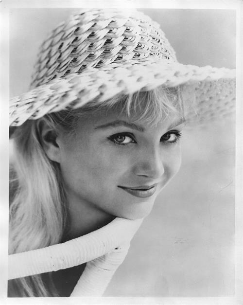 Susan Oliver
