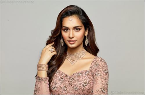 Manushi Chhillar