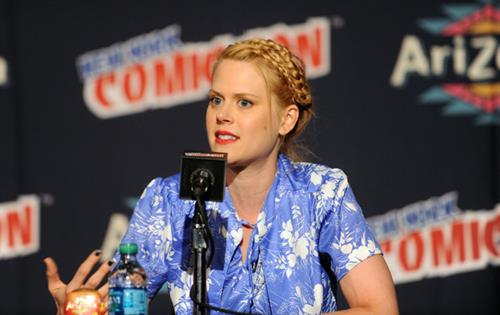 Janet Varney