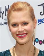 Janet Varney