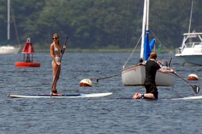 Taylor Swift paddleboarding in Westerly, Massachusetts 7/28/13 