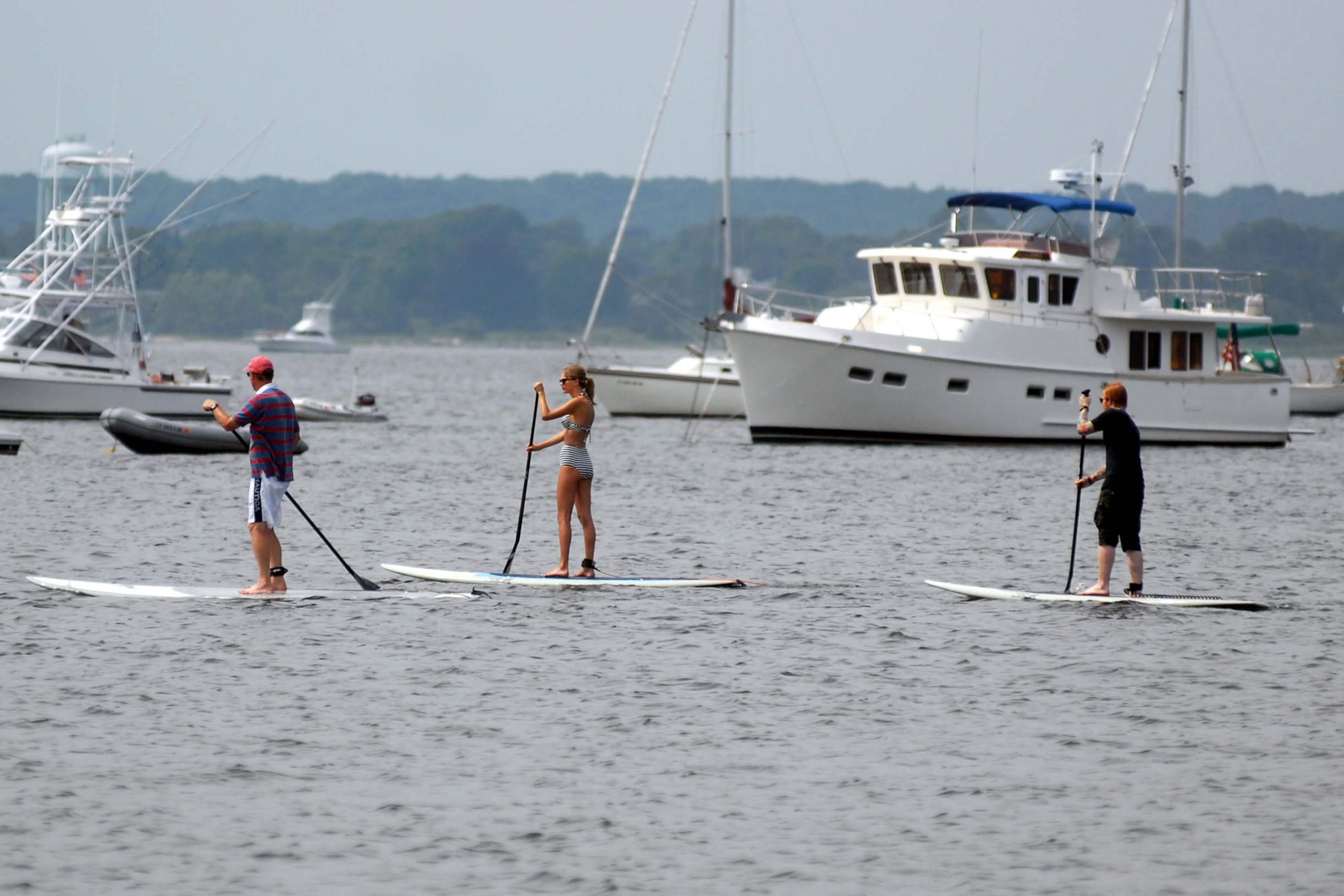 Taylor Swift paddleboarding in Westerly, Massachusetts 7/28/13 
