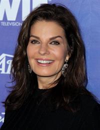 Sela Ward