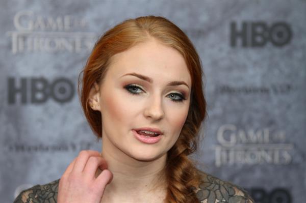 Sophie Turner (Actress)