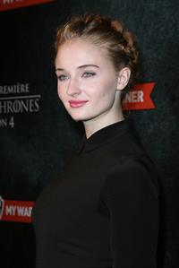 Sophie Turner (Actress)