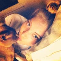 Elsa Hosk taking a selfie