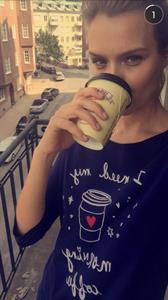 Josephine Skriver taking a selfie