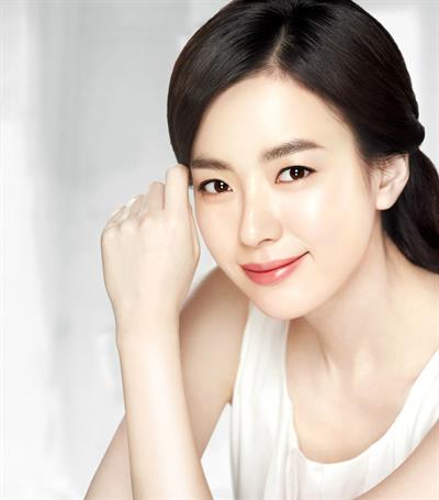 Han Hyo-joo