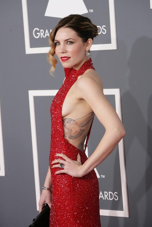 Skylar Grey