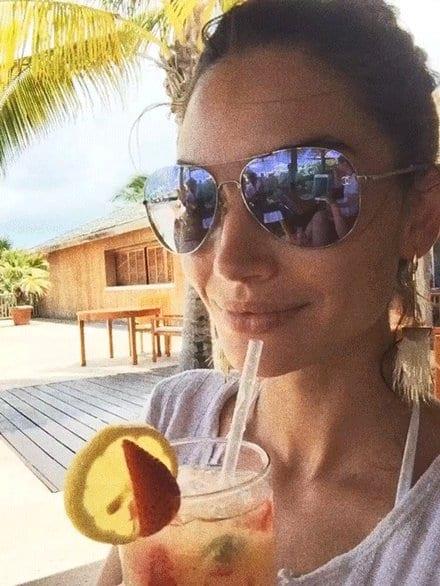 Lily Aldridge taking a selfie