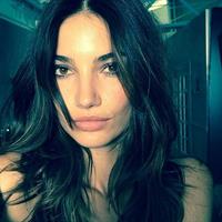 Lily Aldridge taking a selfie