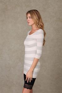 Martha Hunt Pictures Martha Hunt