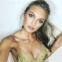 Romee Strijd taking a selfie
