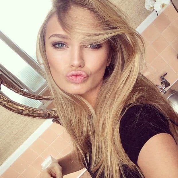 Romee Strijd taking a selfie