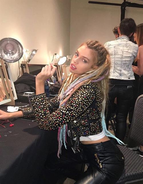 Stella Maxwell
