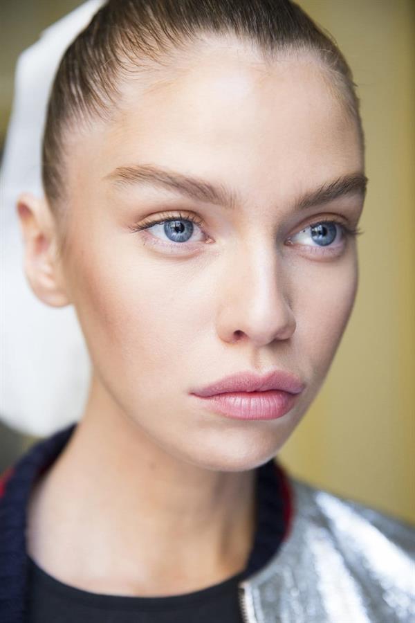 Stella Maxwell