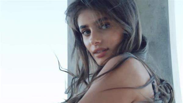 Taylor Marie Hill